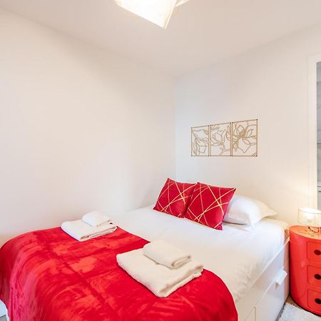 Spacious And Bright 2-Bedroom Large Apartment Very Close To Paris - Near Metro Μπουλόν-Μπιγιανκούρ Εξωτερικό φωτογραφία