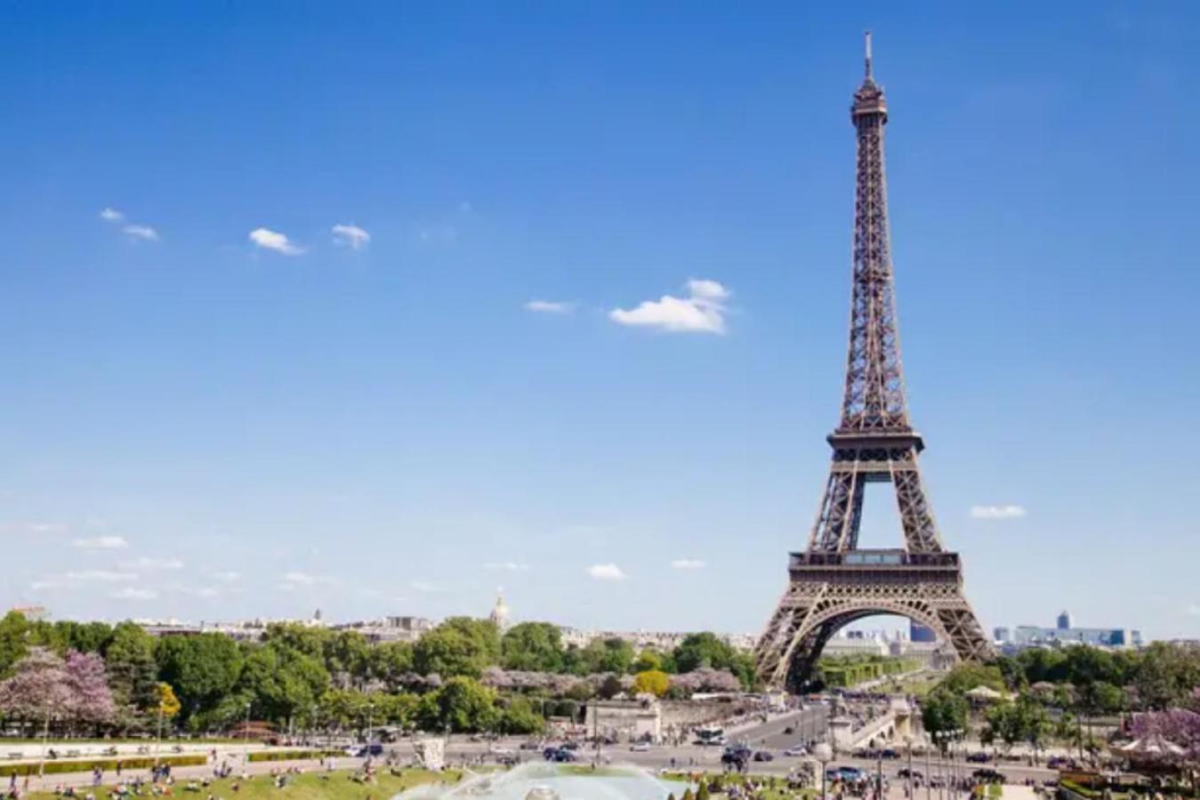 Spacious And Bright 2-Bedroom Large Apartment Very Close To Paris - Near Metro Μπουλόν-Μπιγιανκούρ Εξωτερικό φωτογραφία