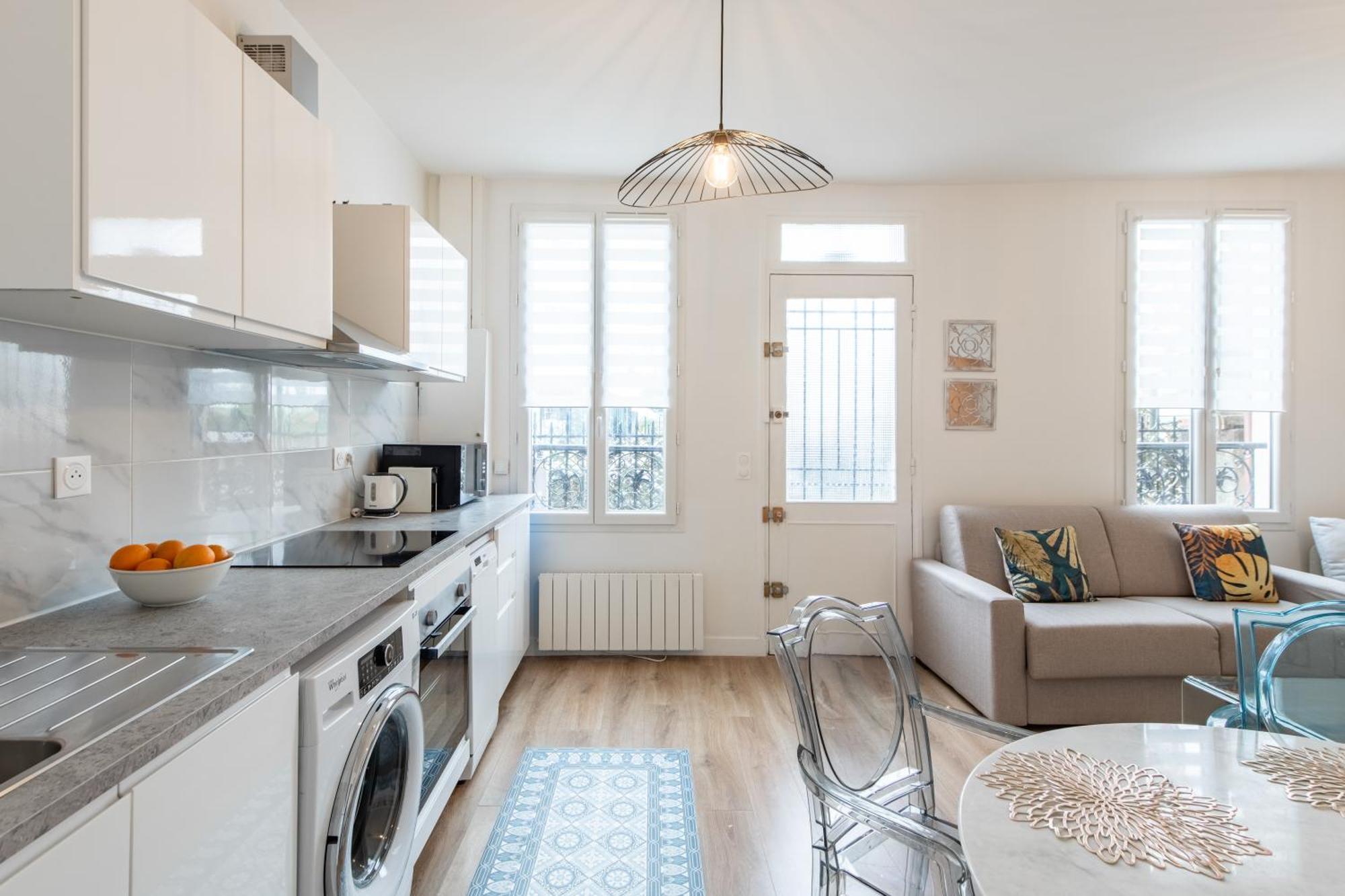 Spacious And Bright 2-Bedroom Large Apartment Very Close To Paris - Near Metro Μπουλόν-Μπιγιανκούρ Εξωτερικό φωτογραφία