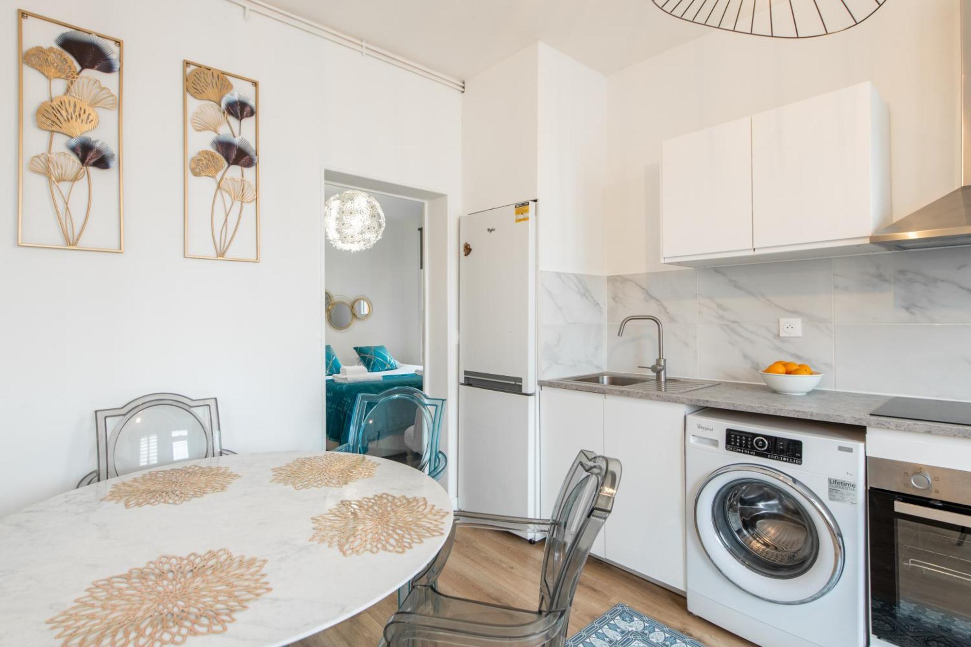 Spacious And Bright 2-Bedroom Large Apartment Very Close To Paris - Near Metro Μπουλόν-Μπιγιανκούρ Εξωτερικό φωτογραφία